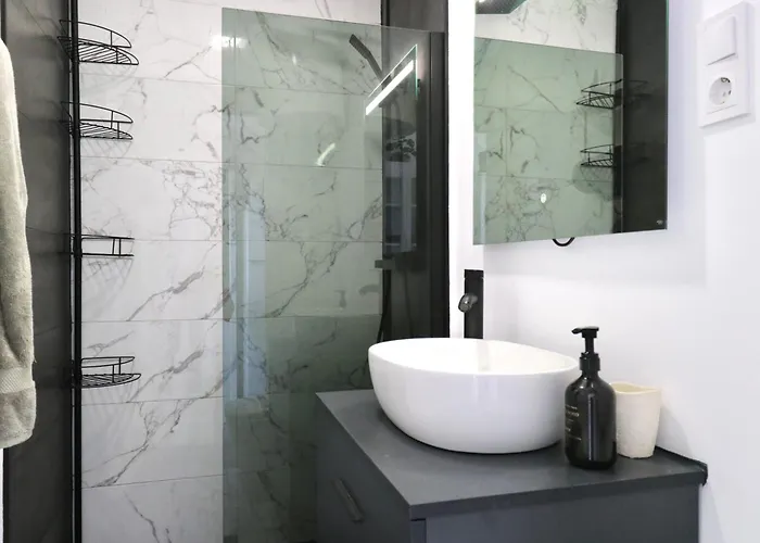 Seaside Heaven Panorama Views Prime Location *