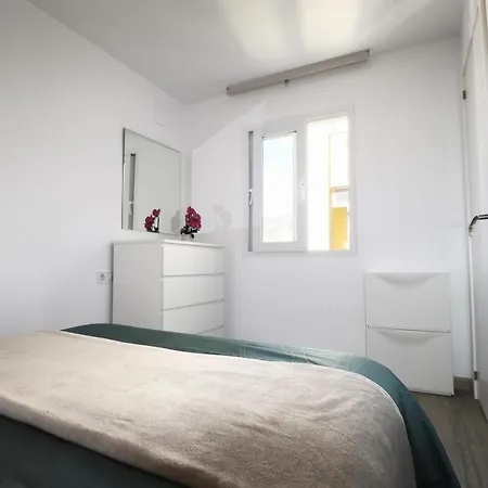 Seaside Heaven Panorama Views Prime Location *