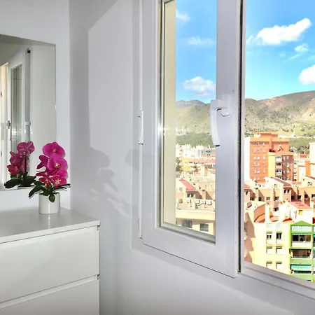 Seaside Heaven Panorama Views Prime Location *