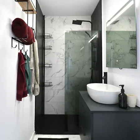 Seaside Heaven Panorama Views Prime Location Apartament